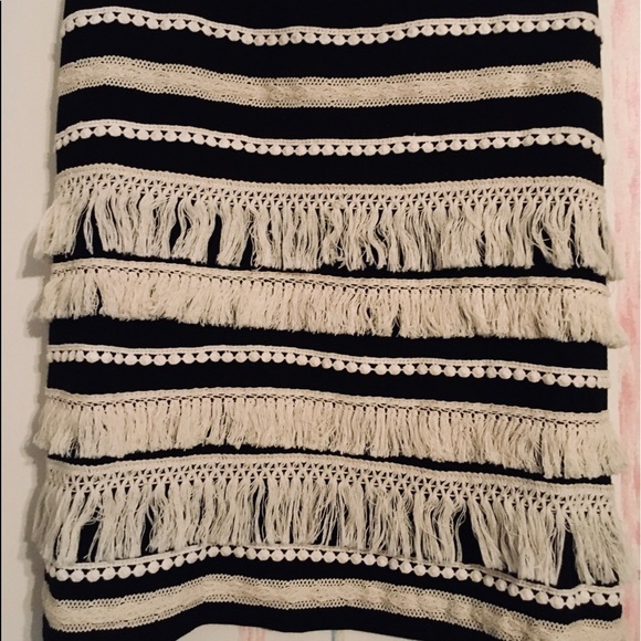 CUPIO Fringed Tank Top - Picture 3 of 8